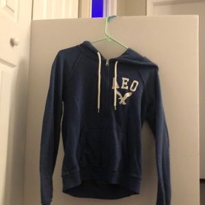 american eagle zip up hoodie